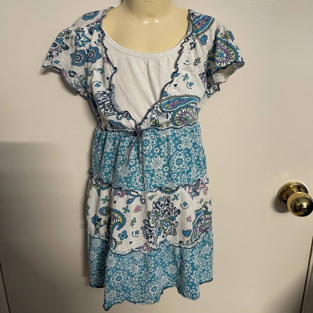 Girl’s dress